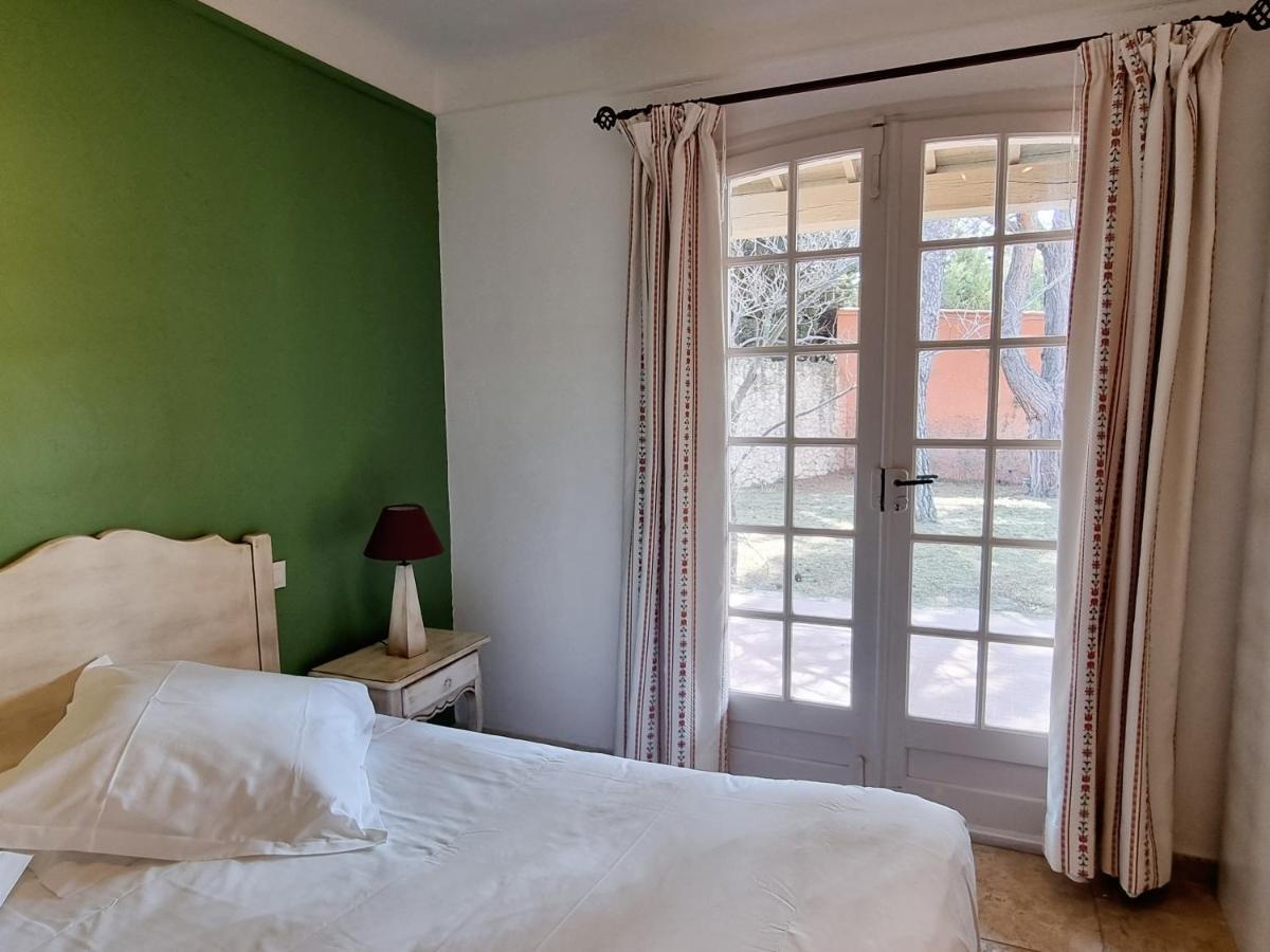 Castillon Des Baux 3* Maussane-les-Alpilles