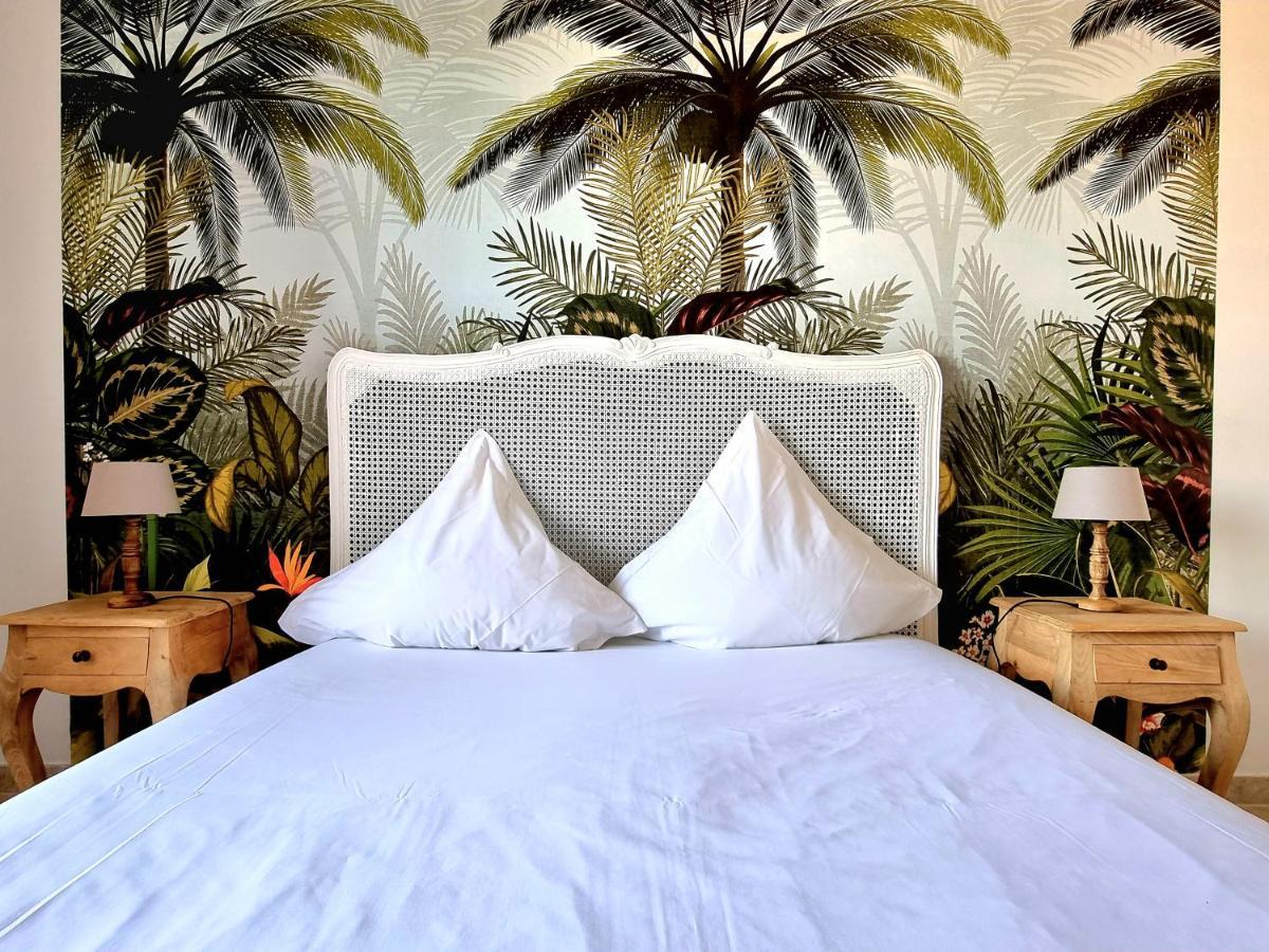 Castillon Des Baux Hotel 3*
