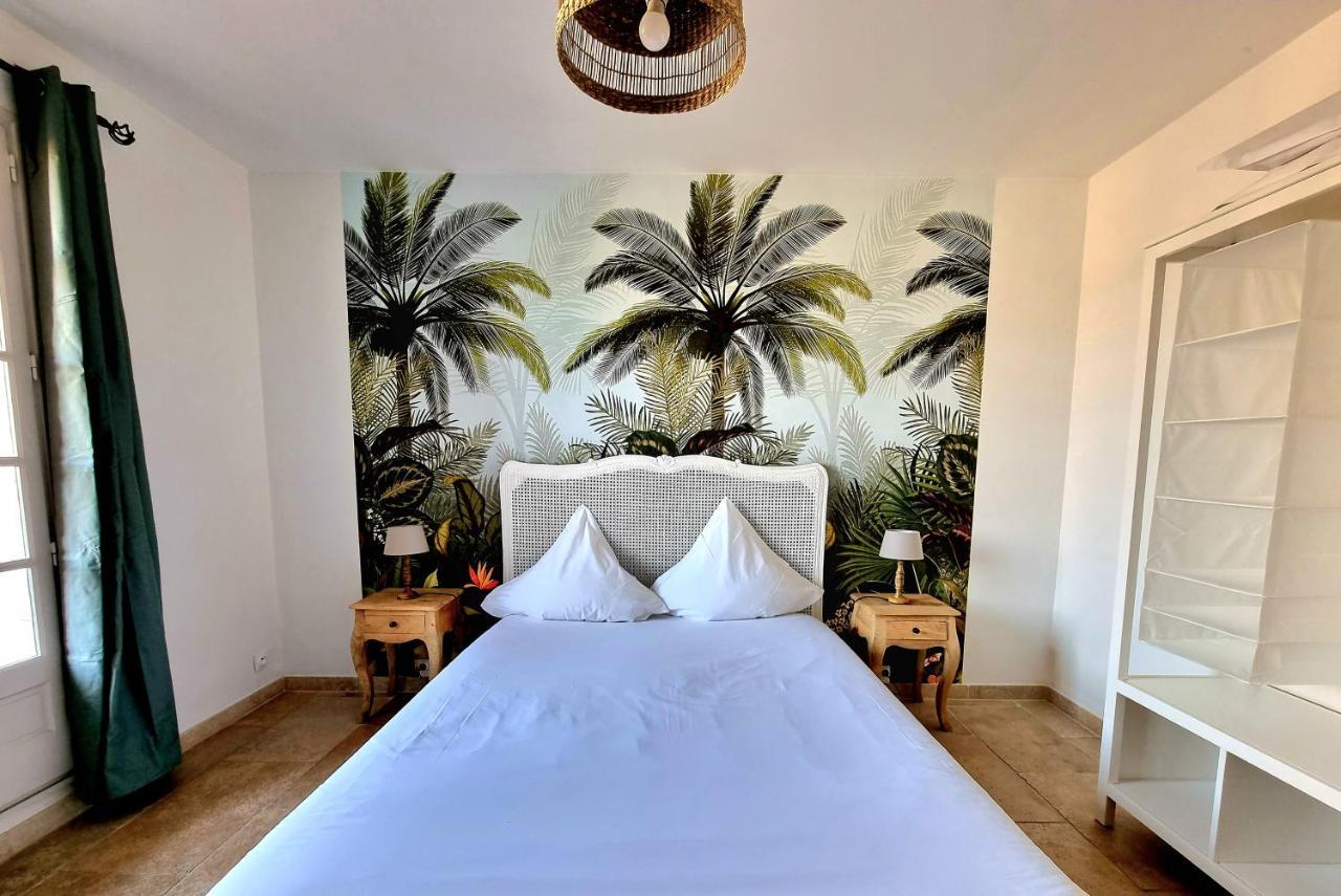 Castillon Des Baux Hotel