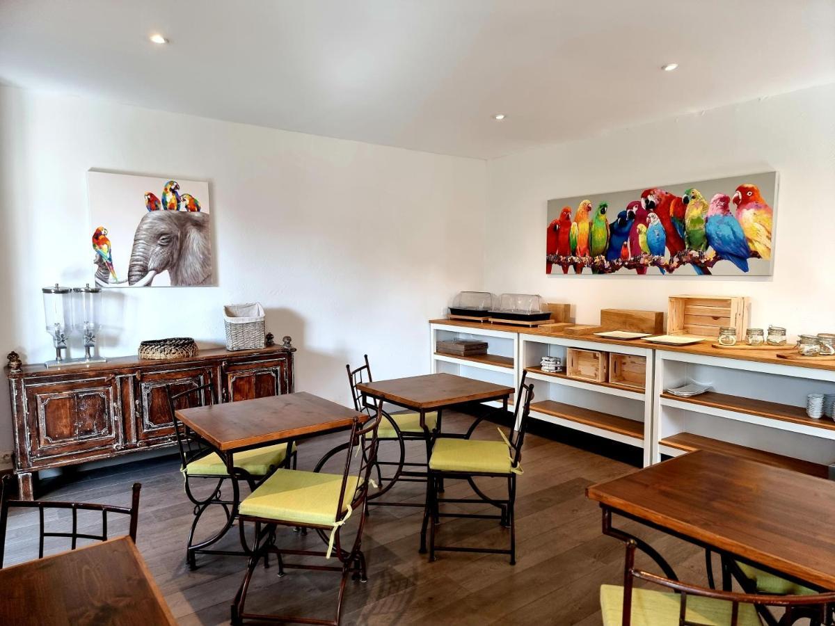 Hotel Castillon Des Baux 3*