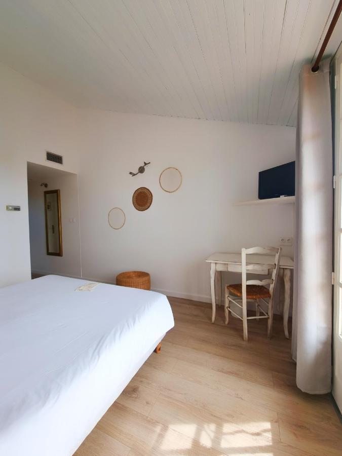 Castillon Des Baux Hotel 3*