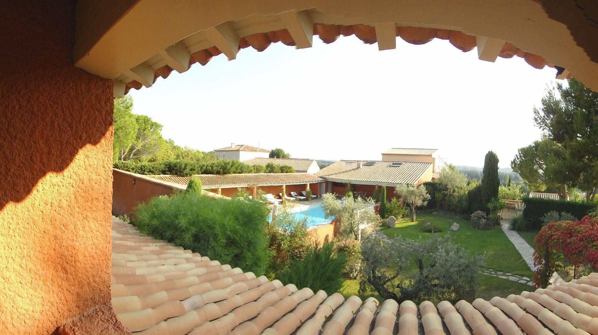 Castillon Des Baux Hotel 3*